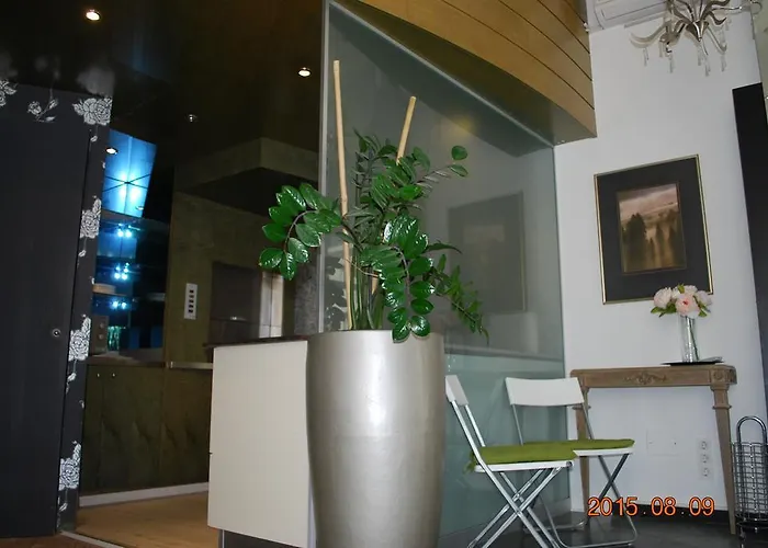 Center 25 * Ljubljana