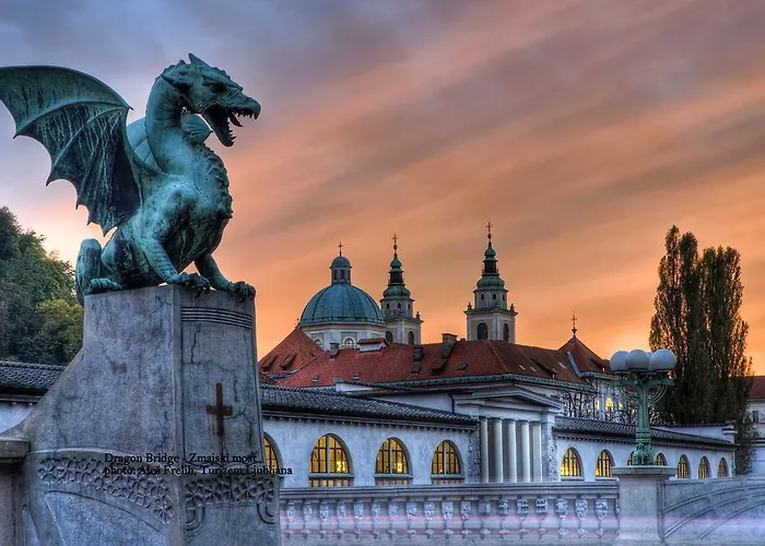 Center 25 * Ljubljana